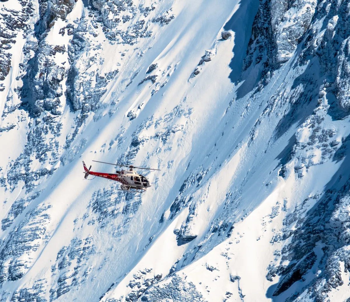 Helicopter and champagne